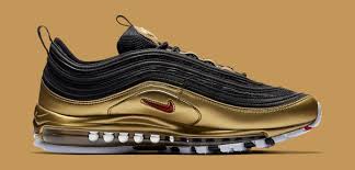George unboxes the nike air max 97 metallic gold og.find out the fit, detailing and finish on the return of this iconic colourway. Nike Air Max 97 Black Metallic Gold At5458 002 Black Metallic Silver At5458 001 Release Date Sole Collector