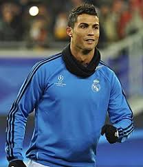 Cristiano Ronaldo Wikipedia Cristiano ronaldo dos santos aveiro) родился 5 февраля 1985 года в фуншале (о. cristiano ronaldo wikipedia