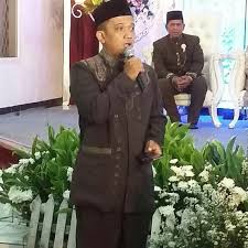 Dalam konsep pernikahan islami, pasangan pengantin tidak berada di . Sambutan Keluarga Calon Pengantin Wanita Bangapad