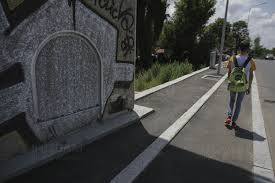 Primarul gabriela firea anunță că lucrările ar urma să se finalizeze în cursul lunii iunie. Bucuresti Strada Fabrica De Glucoza Largire Lucrari 25 Iunie 2020 Inquam Photos