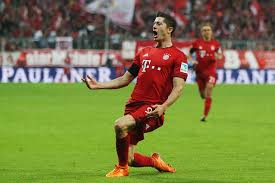 Tor 1:2 weghorst rechtsschuss vorbereitung x. Em Dia Historico Bayern Surra O Wolfsburg Com Cinco Gols De Lewandowski Alemanha Futebol Clube
