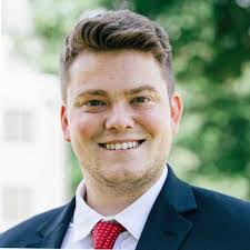 Ben Dunning's Instagram, Twitter & Facebook