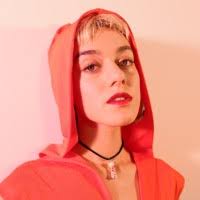 Suchergebnis für "Audrey Hannah"