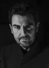 Luigi ferraiuolo ha incontrato l'attore enrico ianniello, autore del libro la vita prodigiosa di isidoro sifflotin (ed. Enrico Ianniello Teatri Uniti