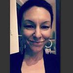 Sarah Coffelt's Instagram, Twitter & Facebook