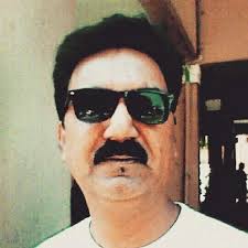 aamir's daughter ira khan and the husband nupur shikhare pop out for a  screening of dad's movie