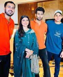 Mankirt Aulakh Jatta Da Ee Putt Thora Rude Ja Ta Hove Ga Koan Koan Video Di Kar Reha Wait Facebook See more of mankirt aulakh on facebook. jatta da ee putt thora rude ja ta hove