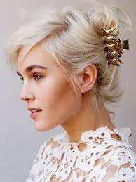 A variety of variations should be made. 11 Chic And Simple Hairstyles For Wedding Guests