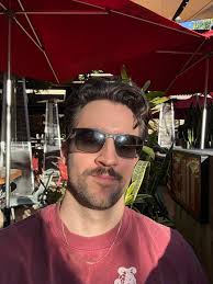 Mark Strom, MD, FAAD (@dermarkologist) • Threads, Say more