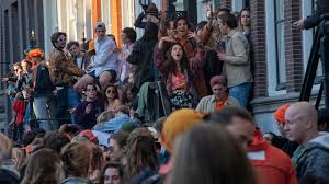 Netherlands, country located in northwestern europe, also known as holland. Corona Niederlande Offnet Nach Lockdown Aber Die Angst Bleibt Stern De