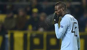 Der titel fußballer des jahres wird in italien in verschiedenen wahlen gekürt. Nach Foul An Einem Mitspieler