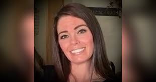 Julie Rutherford's Instagram, Twitter & Facebook