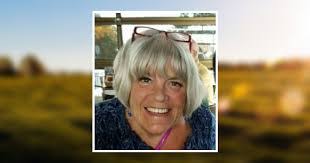 Lee Ebert's Instagram, Twitter & Facebook