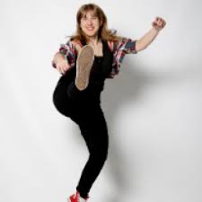 You can now complete the poledance basic training as a distance learning program! Marie Polen Trainer Seite