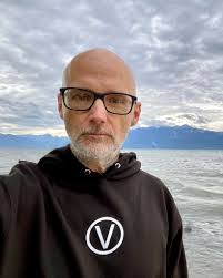 Anita Hamlin's Instagram, Twitter & Facebook