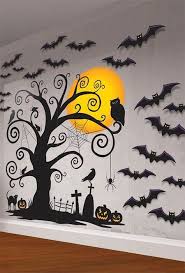 15 Cheap Home Made Indoor Outdoor Halloween Decoration Ideas 2015 Office Halloween Decorations Halloween Party Decor Halloween Cubicle