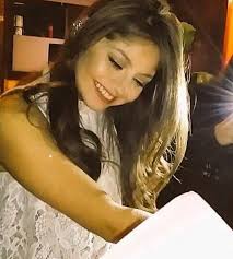 Camila Matos (@camilaletiMatos)