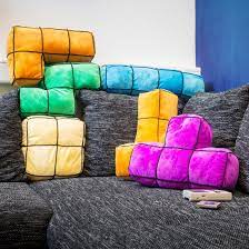 Eine große liegefläche mit kissen und decken schafft die perfekte freizeitstätte mitten in deinem wohnzimmer. Arcade Blocks Kissen Geschenke Und Gadgets Fur Nerds Online Kaufen Getdigital