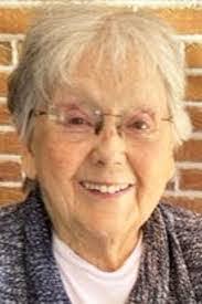 Lori Highfield's Instagram, Twitter & Facebook