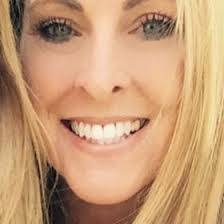 Traci Sheppard's Instagram, Twitter & Facebook