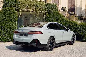 Image result for Alpine White 2025 i5