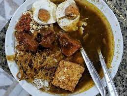 From wikimedia commons, the free media repository. Gambar Nasi Rawon Minum Es Campur Gambar Nasi Rawon Minum Es Campur Rumah Makan Ramayana Untuk Makan Malam Berbuka Puasa Atau Makan Siang Sekalipun Sebetulnya Nasi Dengan Rawon