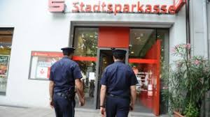 Alle termine und tickets finden sie hier! Bankuberfall Aktuelle Themen Nachrichten Sz De