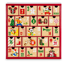 Epingle Par Audrey D Sur Do It Yourself Calendrier De L Avent Decoration Noel Disney Noel Disney