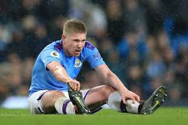 Born 28 june 1991) is a belgian professional footballer who plays as a midfielder for premier league club manchester city. Kevin De Bruyne Offers Reassuring Injury Update After Hobbling Off Vs Leicester Manchester Evening News