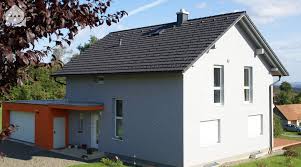 Partea reprezentativă este o cameră de zi spațioasă, bine luminată, combinată cu o bucătărie. Tipuri De Acoperis Pentru Casa Ta Infocasa