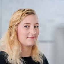 Sandra Minic's Instagram, Twitter & Facebook