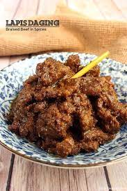 Lapis Daging Braised Beef In Spices Braised Beef Indian Food Recipes Beef Dishes