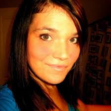 Kelly Hedley's Instagram, Twitter & Facebook