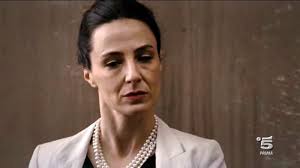 Tutto su Veronica Colombo, personaggio cult di Squadra Antimafia. La  rivedremo? [VIDEO]