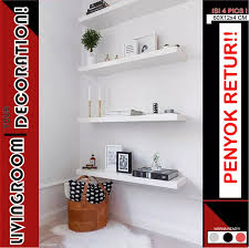 Kemudian menempelkannya di dinding kelas bersama hiasan lainnya, mulai dari tulisan berwarna, potret, hingga poster. Hiiasan Ambalan Dinding Gantung Hias Dan Sangat Mudah Pemasanganya Hiasan Dinding Dekorasi Dinding Lazada Indonesia