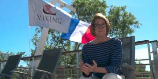 Highclere Behind the Scenes: Pat the Painter