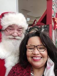 Mason jar hosts santa meeting event