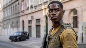 In the near future, a drone pilot is sent into a deadly militarized zone and must work with an android officer to locate a doomsday device. 07fowccak8 Wm