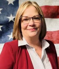 Christina Wolff's Instagram, Twitter & Facebook