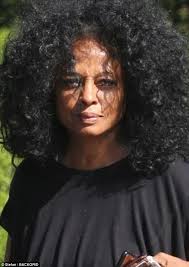 Official diana ross facebook page. Make Up Free Diana Ross 73 Shows Off Her Muscles On Shopping Trip Diana Ross Diana Ross Supremes Diana