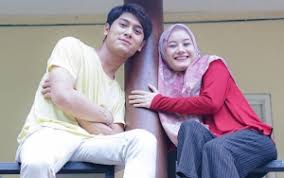 Explore tweets of rey mbayang @rey_mbayang on twitter. Rizky Billar Geram Terus Dikait Kaitkan Dengan Dinda Hauw Tegaskan Bukan Mantan Pacar