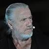 Als einem von wenigen deutschen gelingt ihm eine große karriere in hollywood. Https Encrypted Tbn0 Gstatic Com Images Q Tbn And9gcqx8h22310pzisf0gcyg Pjp Iwlub08m7iotqskob W9gvaqbc Usqp Cau