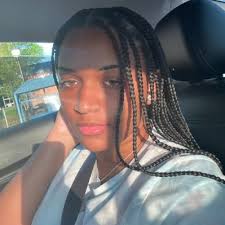 Jada Lawson (@_jadalawson)