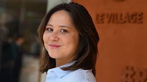 La maladie fait partie de la vie” : Laura Felpin reprend la parole après  l'annonce de son cancer