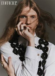 Sotheby's Celebrates the World of Men's Jewelry With New Selling Exhibition