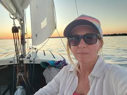 I only posted for the porch pirate part 😹