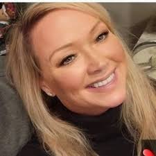 Kelley Logan (@Kellzelle)