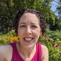 Lisa Rickey's Instagram, Twitter & Facebook