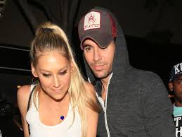 Pendant plusieurs mois, anna kournikova a donc réussi à garder sa grossesse totalement secrète. Report Enrique Iglesias Anna Kournikova Secretly Welcome Twins