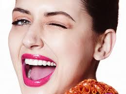 Résultat de recherche d'images pour "sourire "